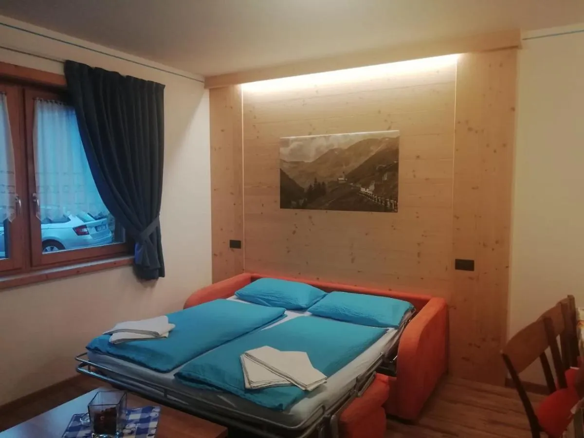 La Cuna Apartments Livigno 0*,  Italy